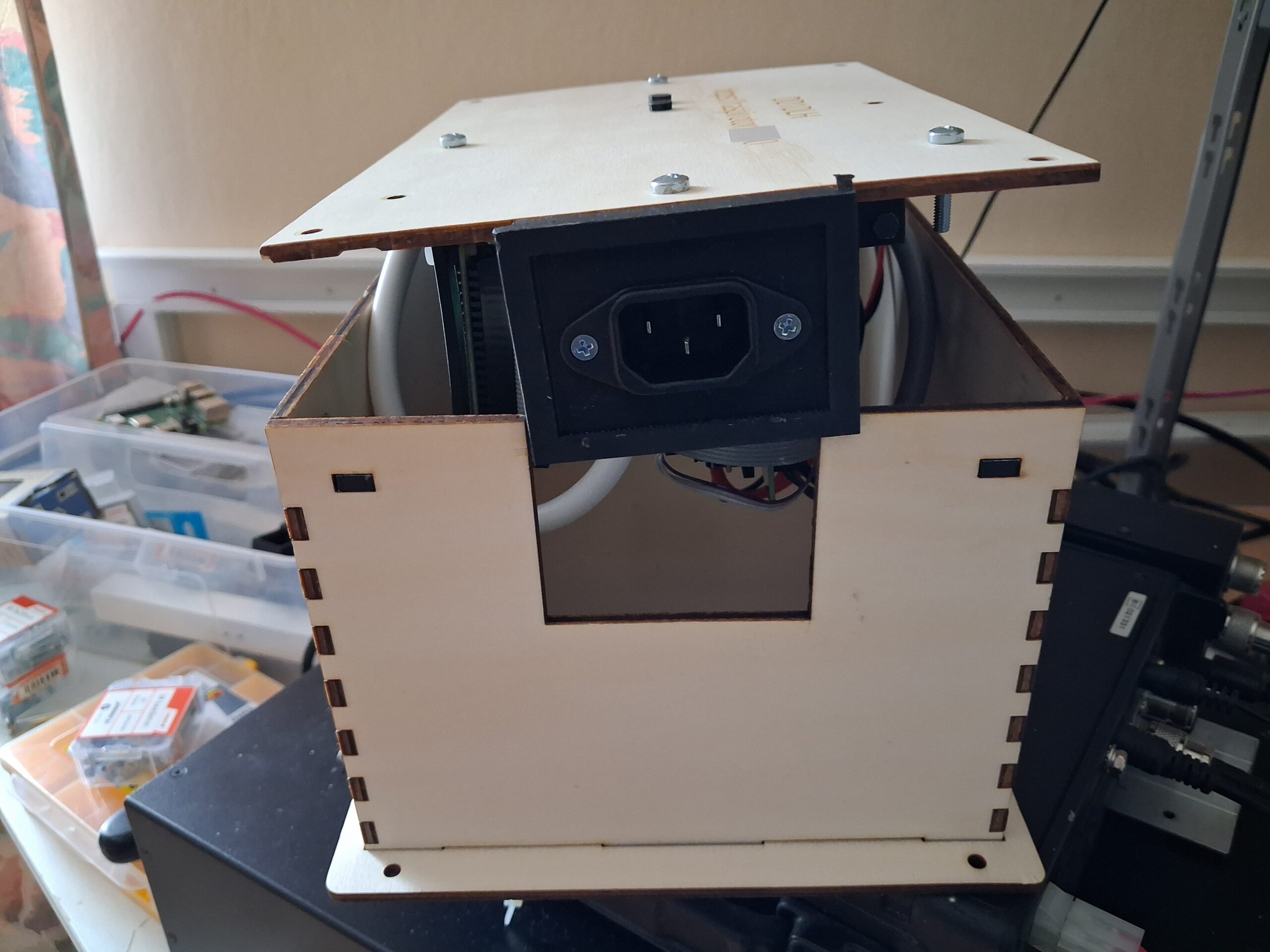 230 V Kaltgerätebuchse